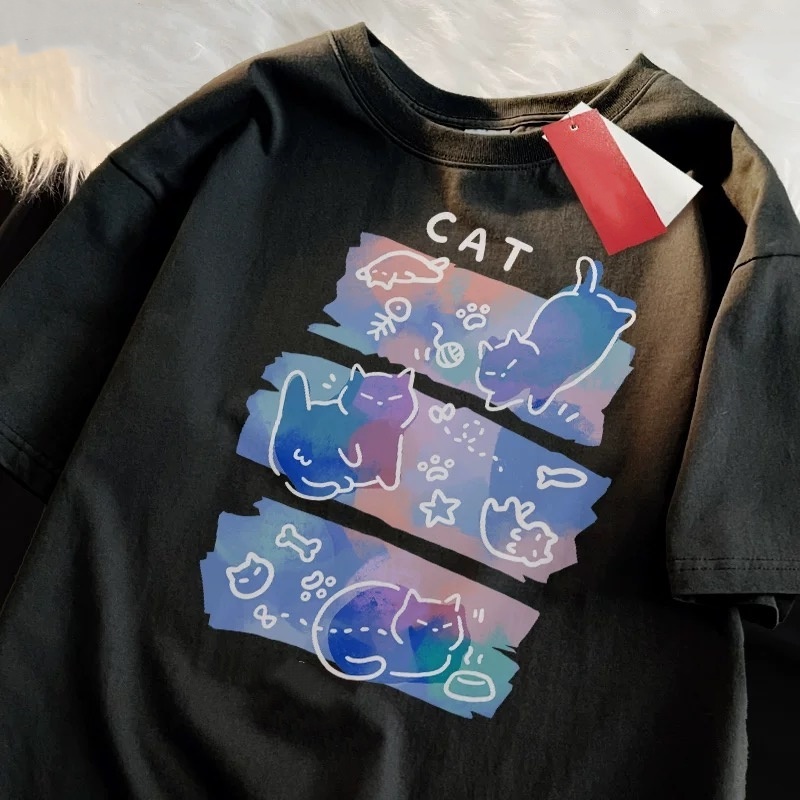 Street Fashion Japan 2025 - ZAZOMDE Manga Stampa T-shirt oversize in