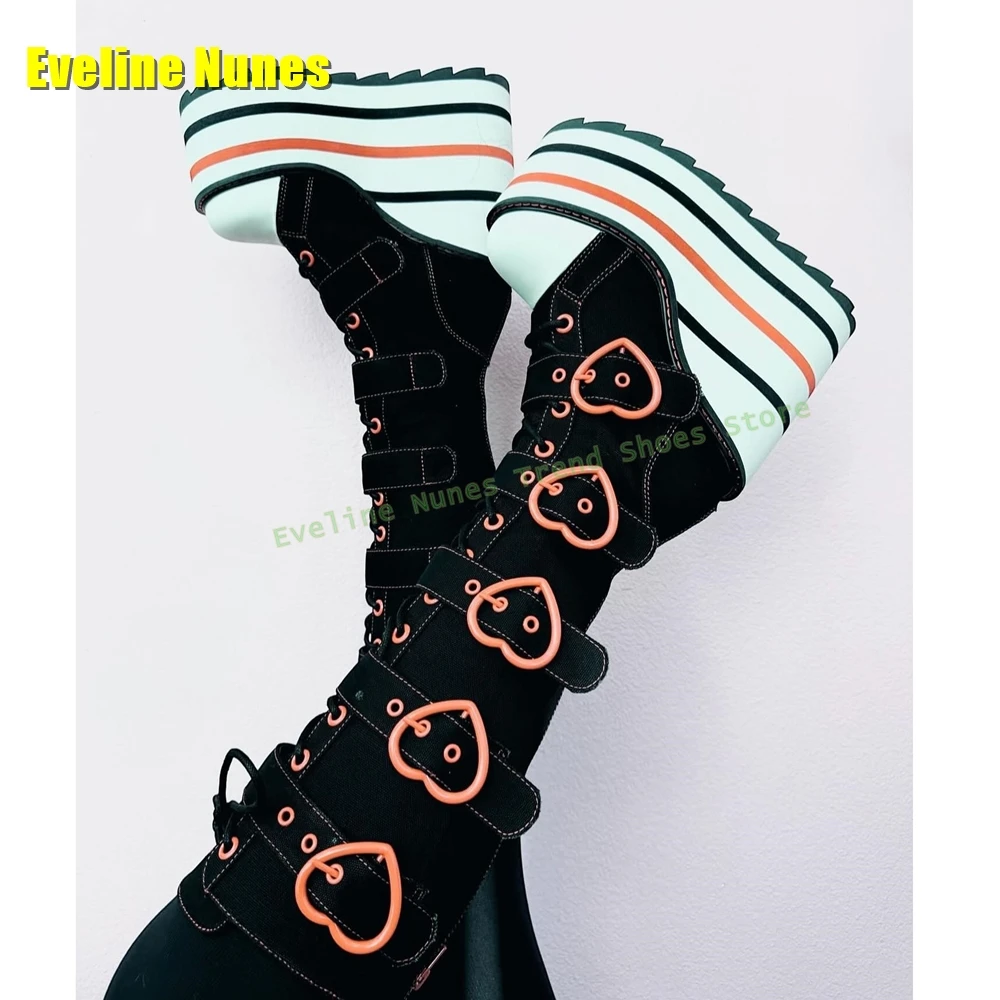 Stivali con plateau con fibbia - Street Fashion Trend 2025 recensione e prezzo
