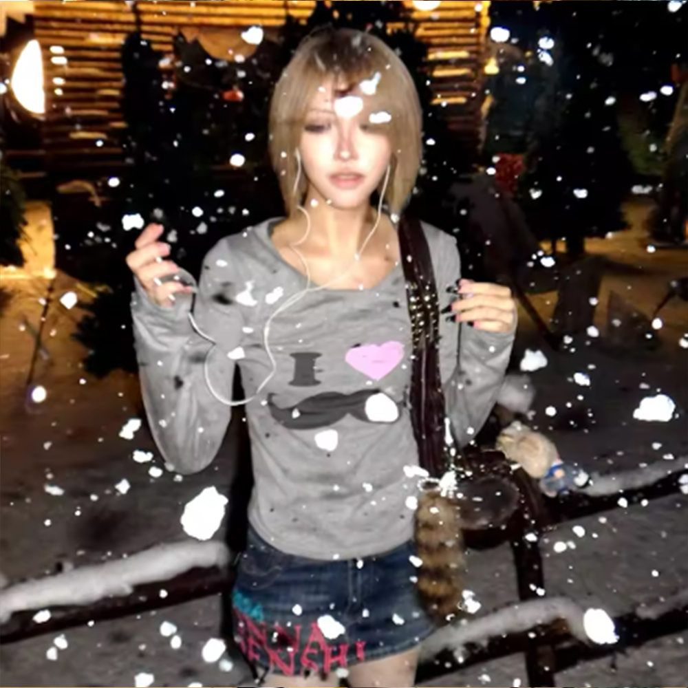 T-Shirt Giapponese Y2K con Sta - Street Fashion In Japan recensione e prezzo