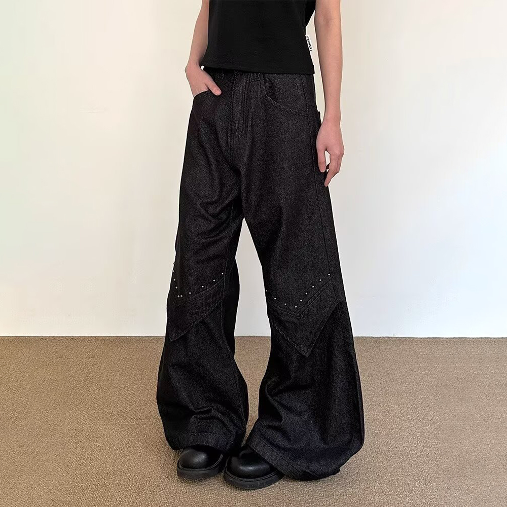 2025 Jeans svasati dritti da u - Street Fashion Trend 2025 recensione e prezzo