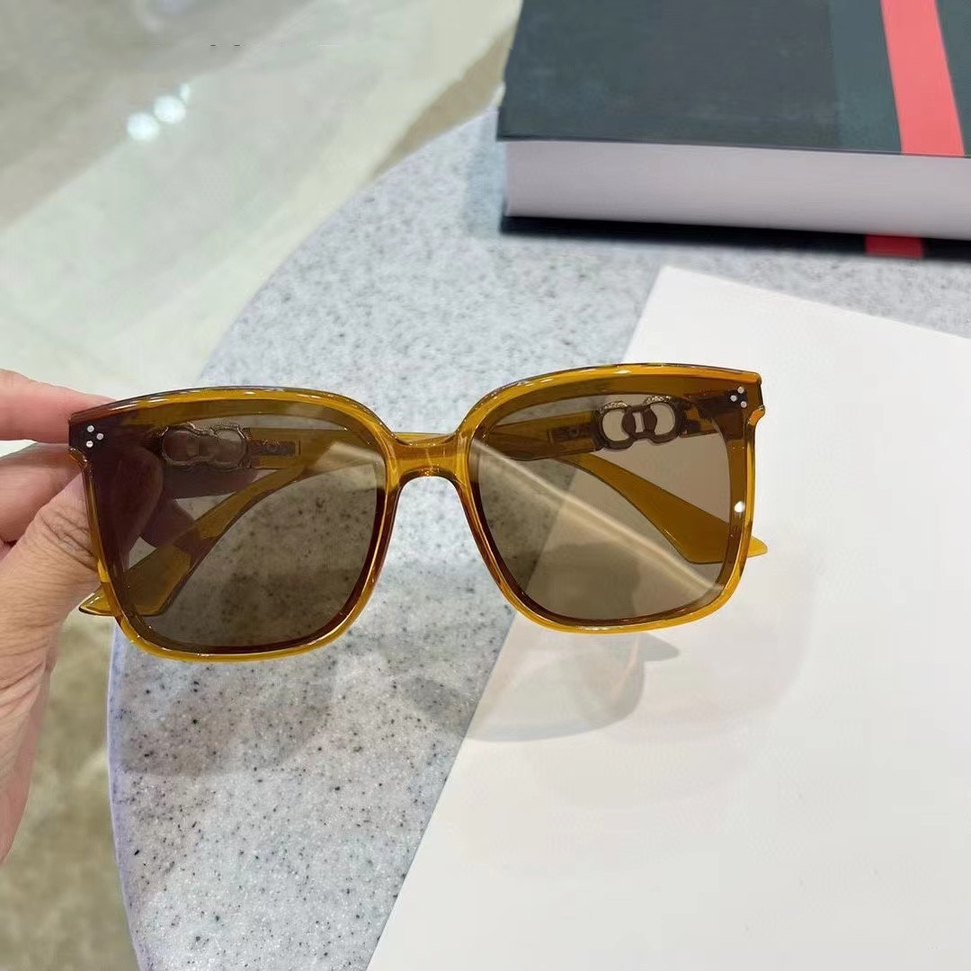 Nuovi Occhiali da Sole Donna S - Italy Fashion Street recensione e prezzo