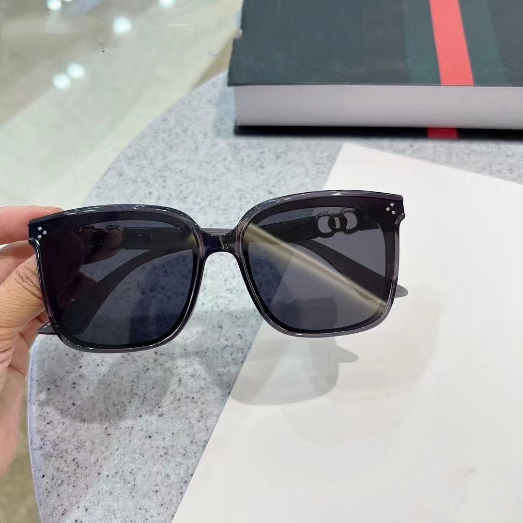 Nuovi Occhiali da Sole Donna S - Italy Fashion Street recensione e prezzo